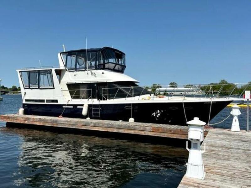 hyundai elegant yacht