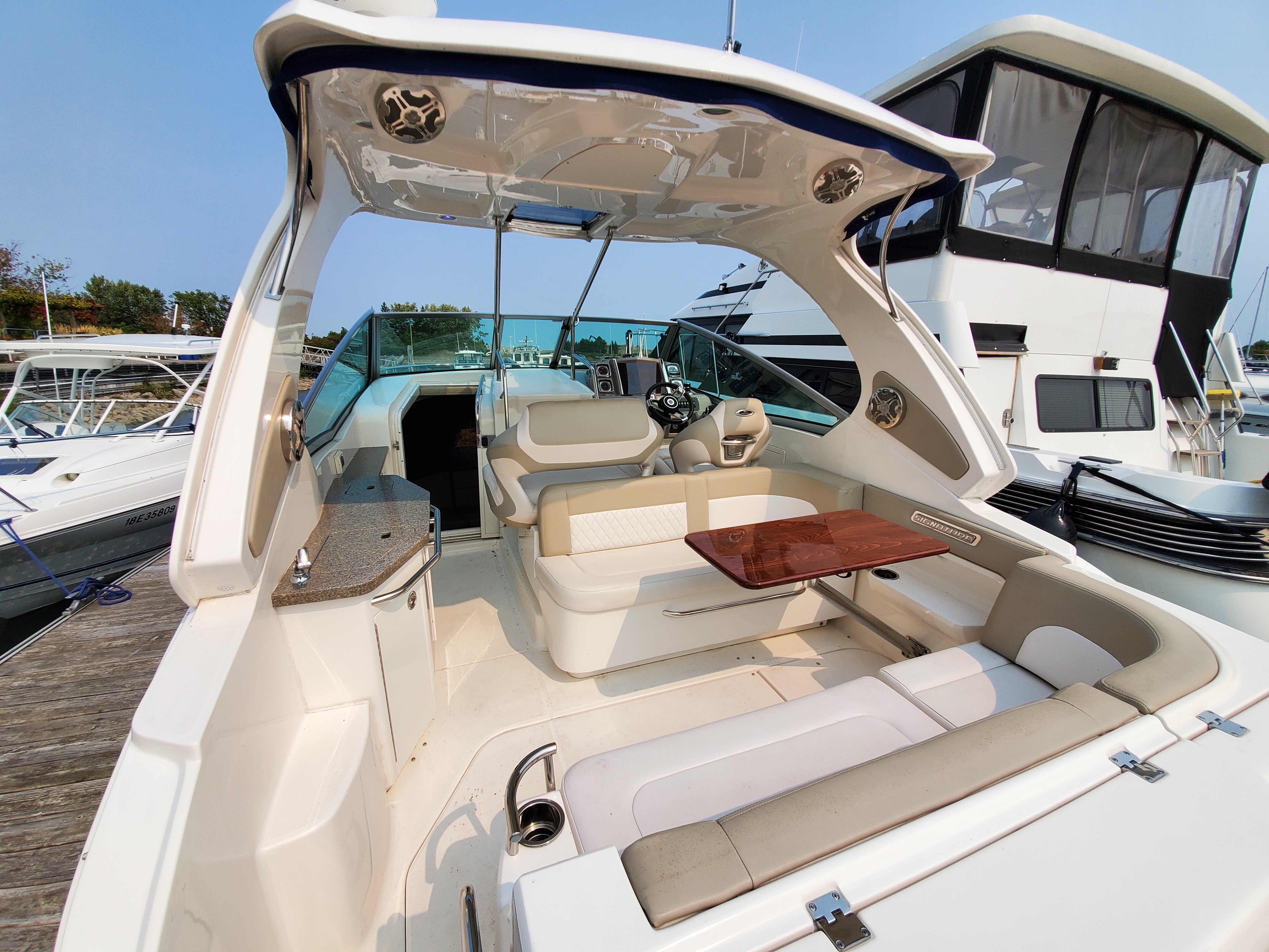 toronto yacht sales by united city yachts